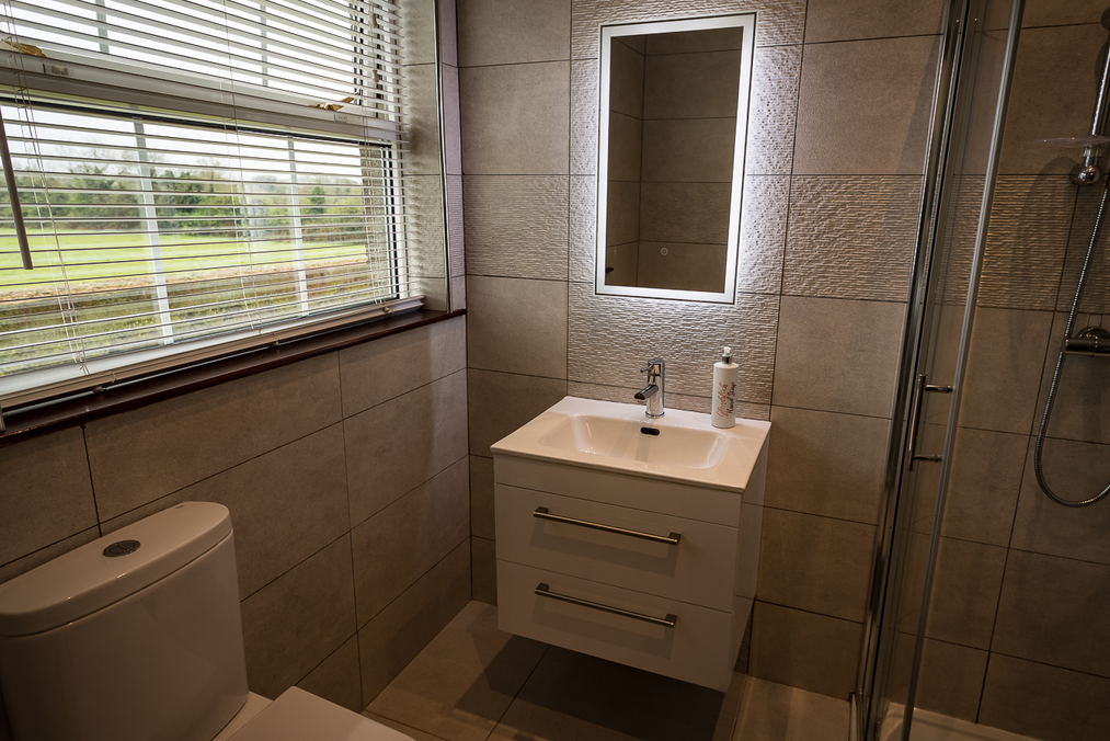 Lough Erne Bathroom