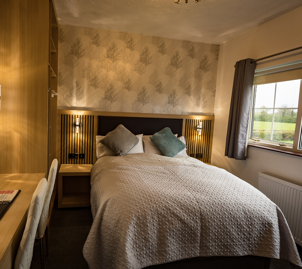 LOUGH ERNE ROOM